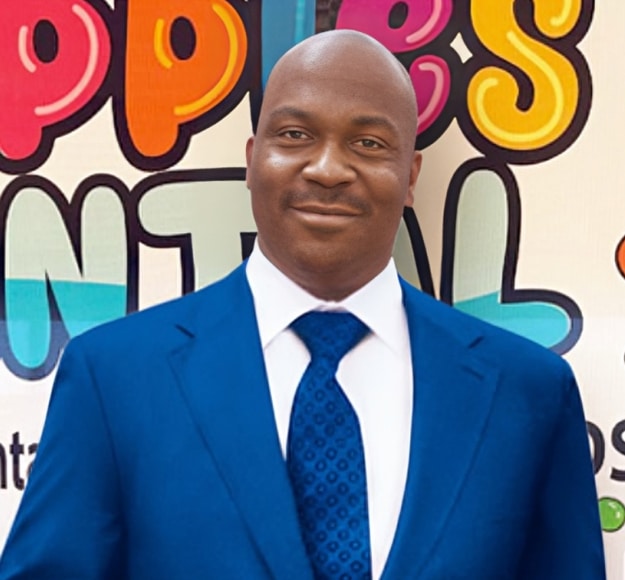 Dr. Kenechukwu Eze at Bubbles Dental in Sacramento CA